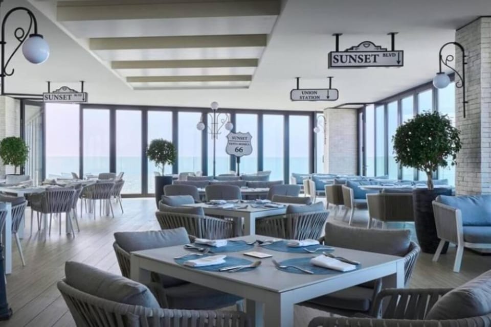 Panoramic Burj Khalifa view-64th flr infinity pool Vacation rental in Dubai