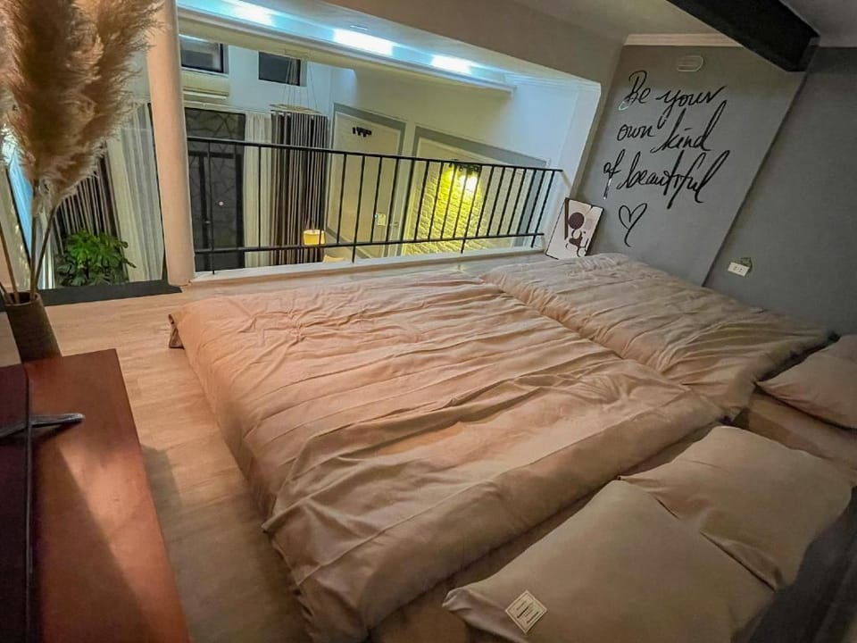 Zeus Living - Old Quater Homestay Hotel in Hanoi