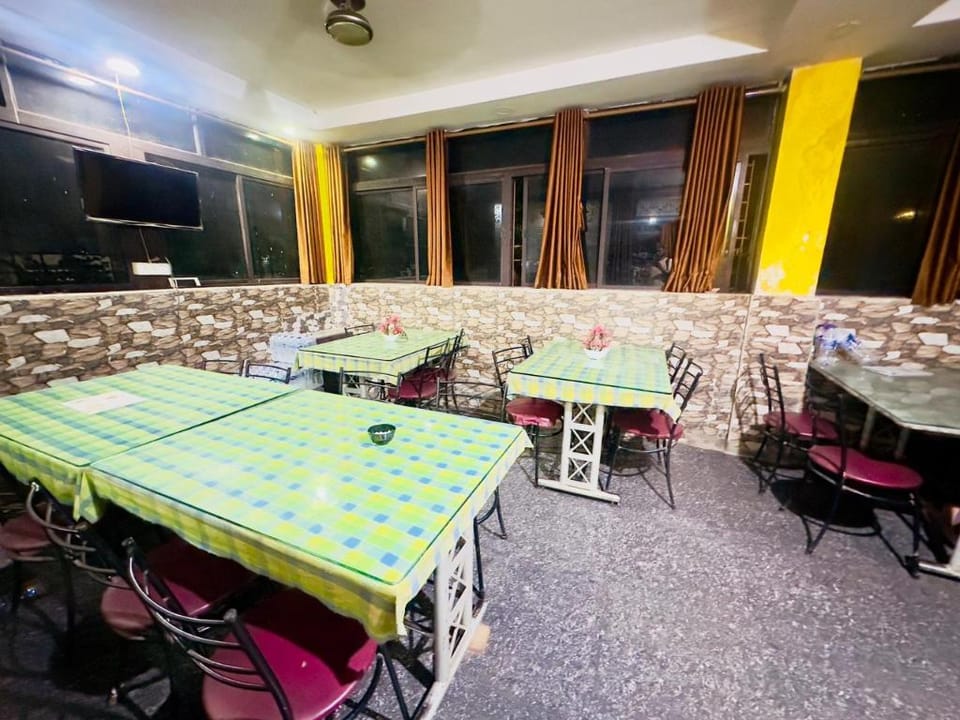 Hi5 Hotel Aryan Hotel in Bhubaneswar