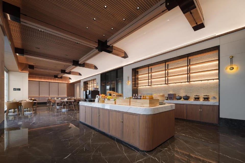 Atour Hotel Xi'an Xianyang International Airport Airport Convention and Exhibition Center Hotel in Xian