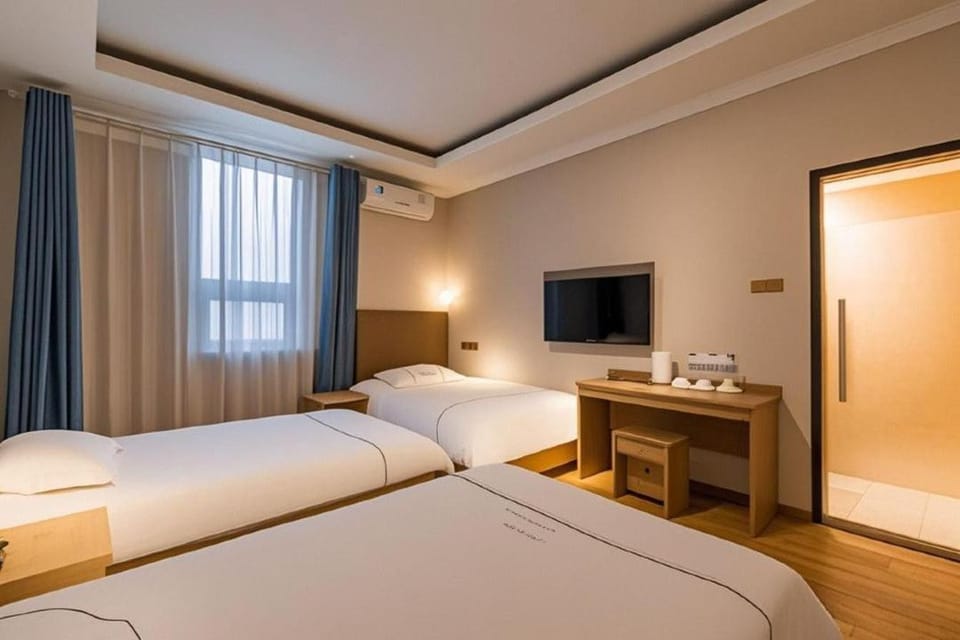 Qiqiaowu Hotel Beijing Daxing Airport Line Caoqiao Subway Station Branch Hotel in Beijing