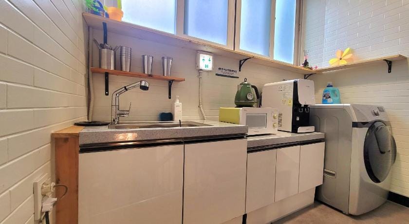 Cozy stay Busan seomyeon Bed and Breakfast in Busan