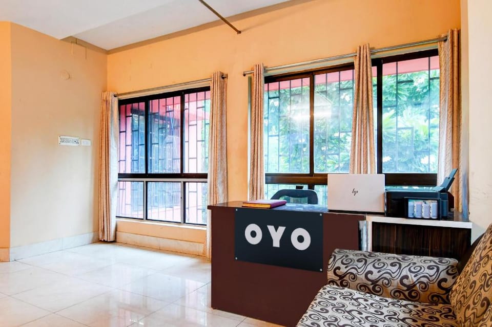 Hotel O Royal Garden Hotel in Kolkata