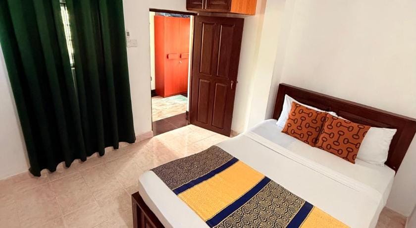 Home Living Unit Hotel in Galle