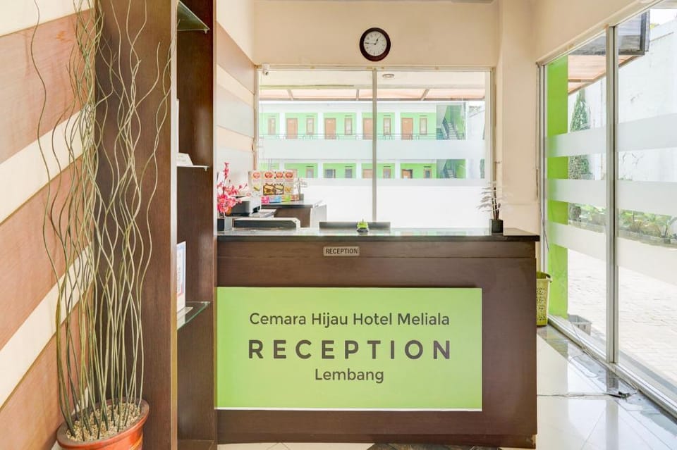 OYO 94186 Hotel Cemara Hijau Hotel in Parongpong