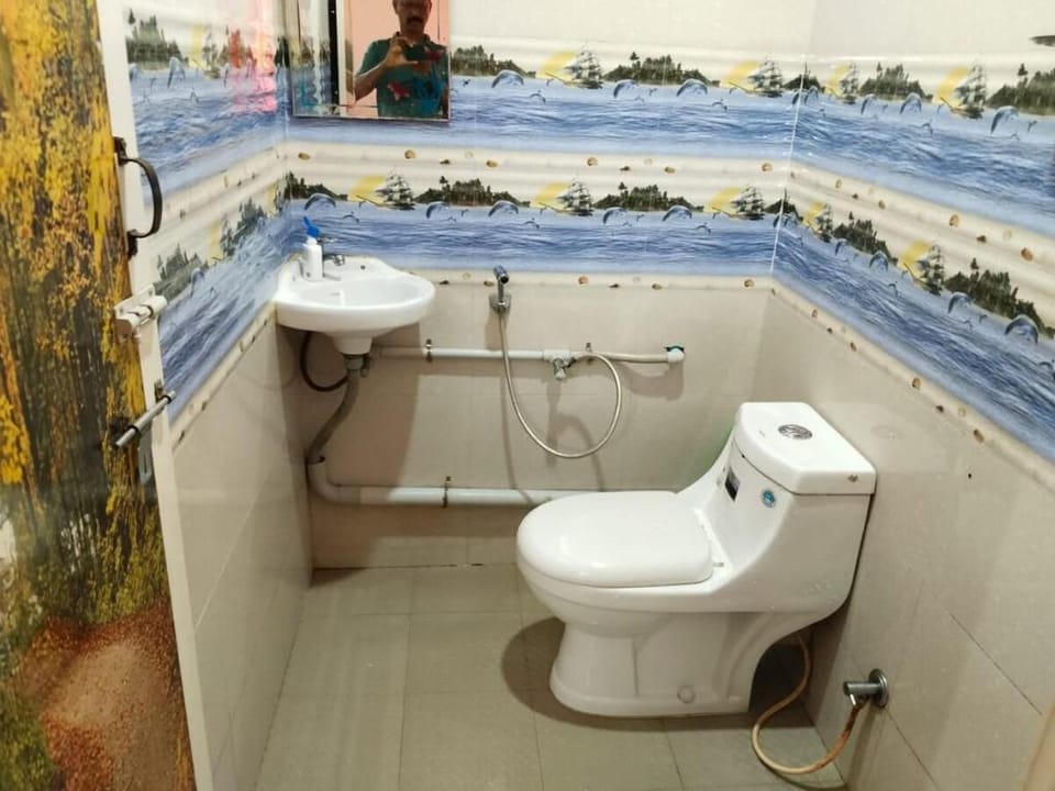 Gavi Gate Home Stay Apartment in Kerala