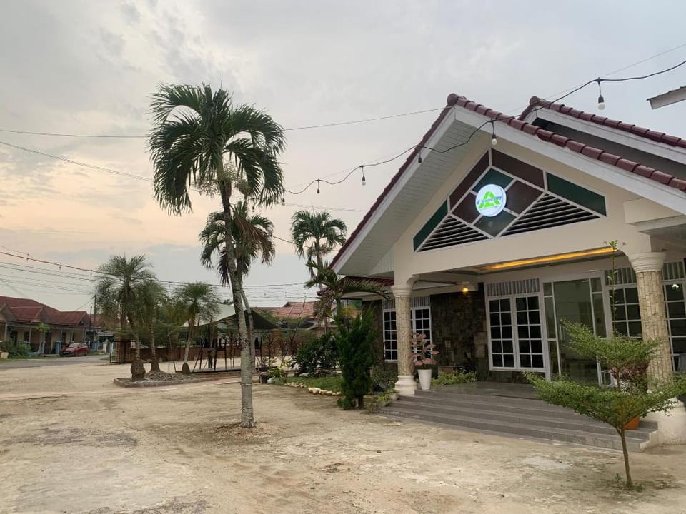 D' Homestay Rantauprapat Vacation rental in Indonesia