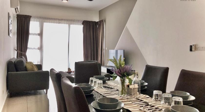 MONIC STAYCATION #Pinnacle Tower at JB City Centre Apartment in Johor Bahru