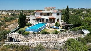 Matteo Villa Limassol Cyprus Villa in Pissouri