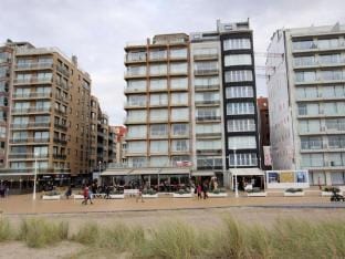 Apartment in Nieuwpoort with Ocean Views Apartment in Koksijde