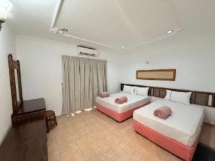 Fong Homestay - Pool Villa 872 Villa in Negeri Sembilan, Malaysia