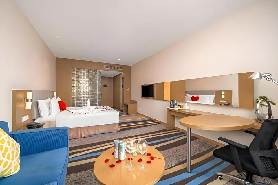 Hotel Guangzhou(Free shuttle bus is provided during the 136th Canton Fair) Hotel in Guangzhou