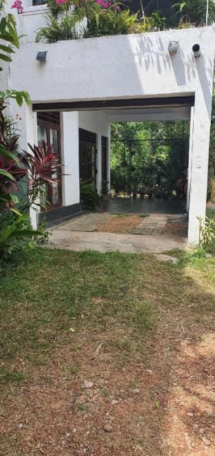 Home away from home Vacation rental in Western Province