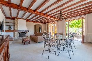 Gite des ifs Villa in Auvergne-Rhône-Alpes