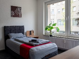 Serviceroom24 - Apartment in Duisburg 4 TV | WLAN Apartment in Duisburg
