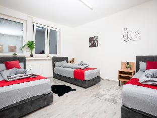 Serviceroom24 - Space in Recklinghausen Tv|WLAN Apartment in Recklinghausen