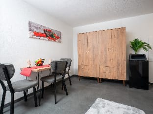 Serviceroom24 - Apartment 1 in Recklinghausen WLAN Apartment in Recklinghausen