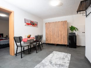 Serviceroom24 - Apartment 1 in Recklinghausen WLAN Apartment in Recklinghausen