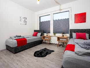 Serviceroom24 - Apartment 1 mit Balkon in Duisburg Apartment in Duisburg