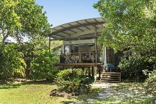 Tallows Beach - Beachfront Suffolk Park House Vacation rental in New South Wales