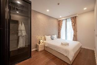 The Metropole Thu Thiem 2BR Serviced Apt New Dest. Vacation rental in Ho Chi Minh City