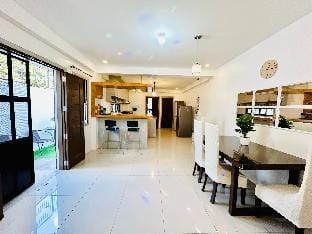 Relaxing spacious home w/ plunge pool near SMTela Vacation rental in Calabarzon