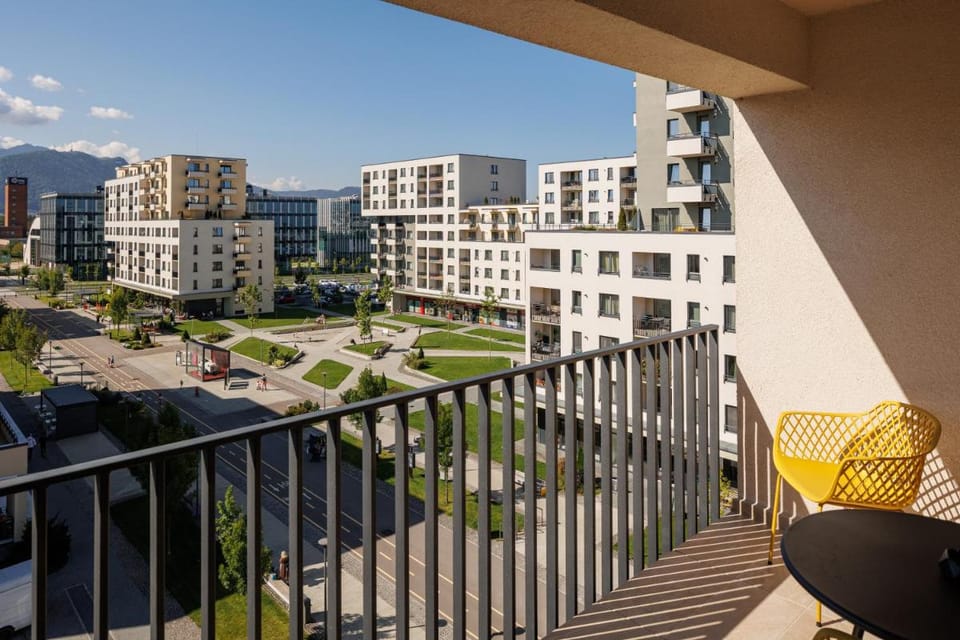 The Alley by Kanopian Apartment in Brasov