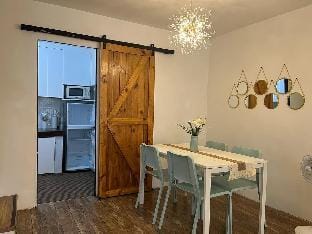 Casa de Una Vacation rental in Angeles