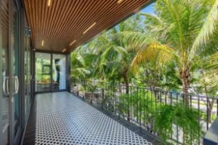 Biệt Thự 330m2 6 Phòng Ngủ, 7 Phòng Tắm riêng  Villa in Vung Tau