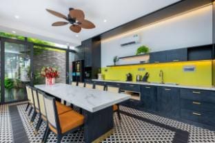 Biệt Thự 330m2 6 Phòng Ngủ, 7 Phòng Tắm riêng  Villa in Vung Tau