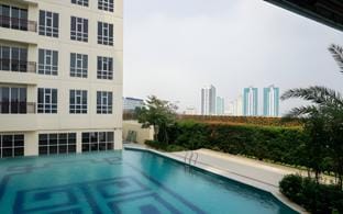 Modern Look 2BR Lucky Tower Residence By Travelio Apartment in Jakarta
