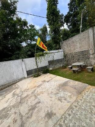 lily rest cool silence place enjoy Apartment in Central Province