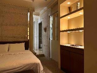 High-rise double-sided window level 23 Apartment in Fujian