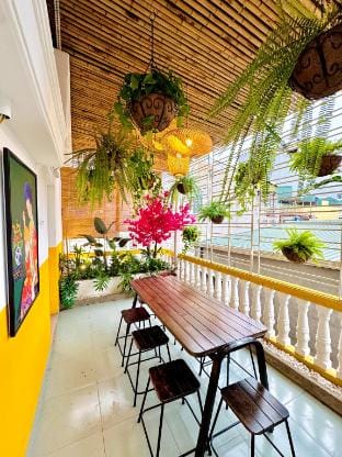 Near TaHienStreet /OldQuarter/3BRS-3WC/BigBalcony. Vacation rental in Hanoi