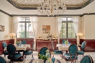 Villa 22 - Biệt Thự Tiêu Chuẩn Khách Sạn - Đà Lạt Villa in Dalat