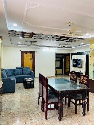 Luxury Modern Spacious 2Bhk Flat near Amb Mall Apartment in Hyderabad