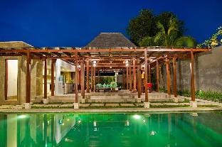 Villa Amalia Legian Villa in Kuta