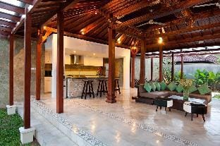 Villa Amalia Legian Villa in Kuta
