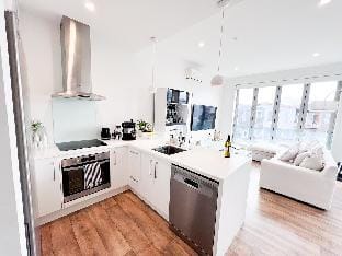 Luxury 2 BDR apartment w/ designer interior Apartment in Auckland