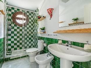 Luxury Suite Ancha de la Virgen Apartment in Granada