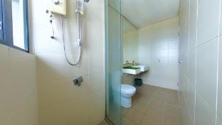 I-City Wifi+55" SmartTV, Car Park fit 5pax Vacation rental in Selangor, Malaysia