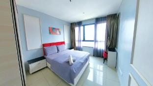 I-City Wifi+55" SmartTV, Car Park fit 5pax Vacation rental in Selangor, Malaysia