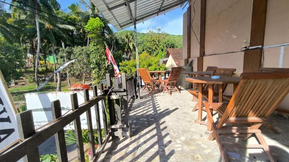 New Lishafa Guesthouse Bed and Breakfast in Indonesia