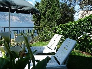 large apartment stunning lakeview, near the centre Apartment in Malcesine