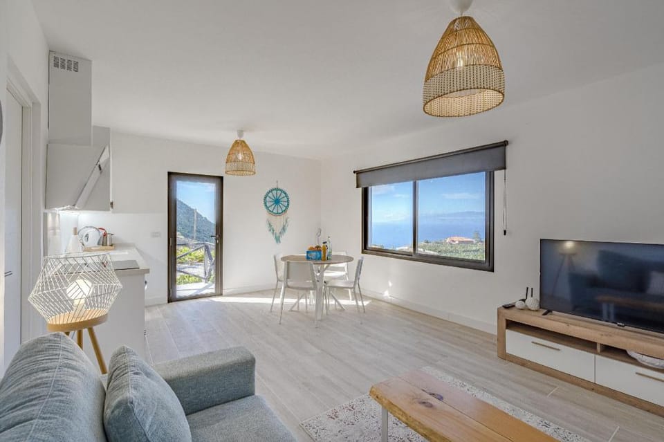 Cliff Haven Sea View Apartment - Adults Only Apartment in Canary Islands