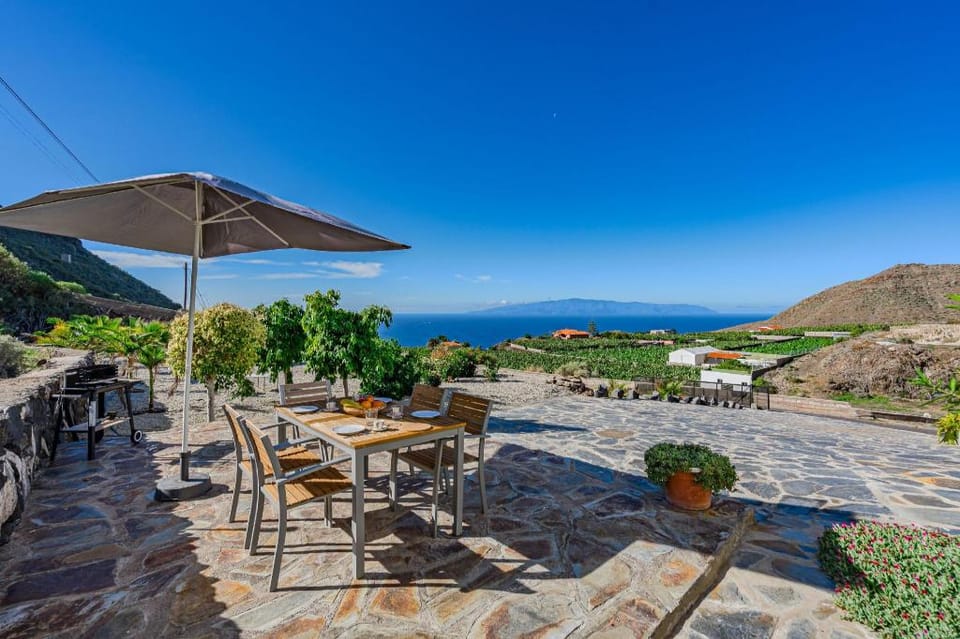 Cliff Haven Sea View Apartment - Adults Only Apartment in Canary Islands