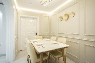 Spacious 3-Bedroom Apartment Near Prophet's Mosque Vacation rental in Medina