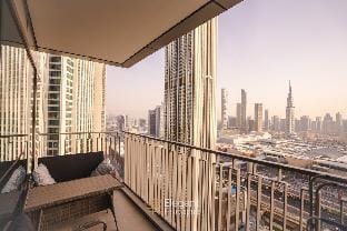 Elegant 2 BR Apt, amazing Fountains and Burj Views Vacation rental in Dubai