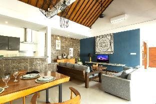 3min2Finn's Heritage Harmony 3BR Villa w/ Butler Vacation rental in North Kuta
