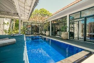 3min2Finn's Heritage Harmony 3BR Villa w/ Butler Vacation rental in North Kuta